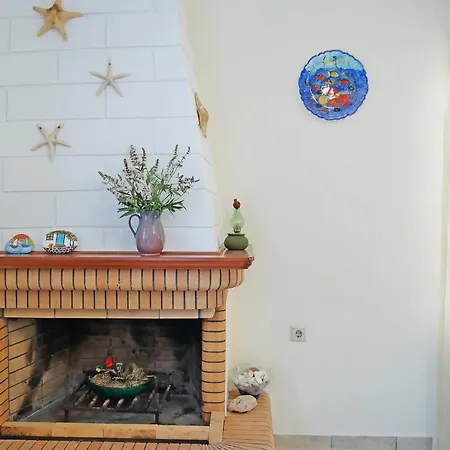 Ivis House * Mikrí Vígla