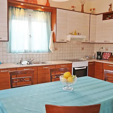 Apartman Ivis House *